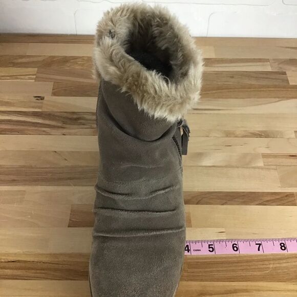 Baretraps suede faux fur ankle winter boots tan beige - Picture 14 of 16